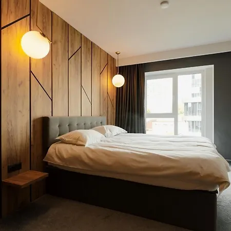 Nest Mirror